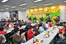 주민과 함께 하는 경로잔치 잇따라 훈훈