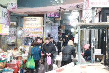영월 지역 전통 시장, 서민 장바구니 부담 덜어준다