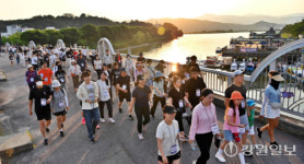 [포토뉴스]2024봄내길 호수별빛투어