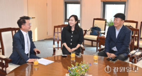 [포토뉴스](주)베베쿡 춘천시에 영유아식품 후원 전달