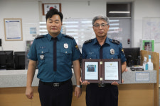 [포토뉴스] 홍천 희망지구대 허갑봉 경감 ‘베스트 순찰팀장’ 선정