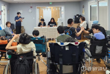 [포토뉴스]사랑뜰 장애인주간이용센터·원주사랑로타리클럽 업무협약