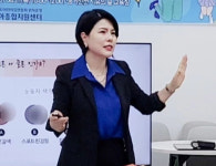 [책]나에게 맞는 색을 찾는 여정 담은 하주선의 퍼스널컬러