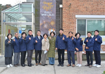 [포토뉴스]강릉시의회 행정위원회, 예뜨랑어린이집 등 방문