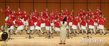 강원일보어린이합창단 2024 송년음악회…“온정의 하모니로 물드는 연말”