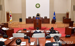 [포토뉴스] 화천초교 5학년 어린이들 화천군의회 방문