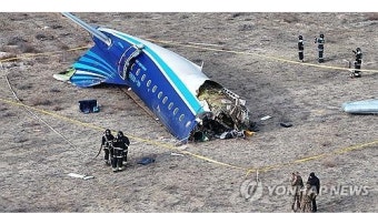 [속보]푸틴, 아제르 대통령에게 '38명 사망' 여객기 추락 사고 사과