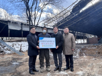 [포토뉴스] 강원농협 농촌사랑회 화재 피해 농가 지원