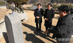 [포토뉴스]의암 류인석 선생 묘소 참배