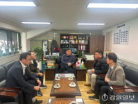 춘천 의암야구장 활용도 개선 논의…야구인들 한목소리