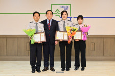 속초시, 베스트 자율방범대에 선정된 조양·설악자율방범대 표창