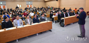 [포토뉴스] 장사의 신 저자 김유진 대표 특강