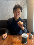 [피플&피플]강원 아이스하키 위해 24년 헌신… 정경석 회장의 끝없는 지원