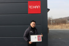 [피플&피플]환경 보호 앞장 김태위 (주)리한 대표 대한적십자사 회원유공장 은장