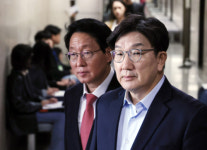 [막오른 대선] 권성동 원내대표·이양수 사무총장 체제 선대위까지 전망