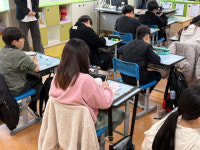 [포토뉴스]원주종합사회복지관 손이음편지 프로그램