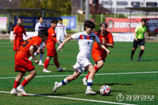 [포토뉴스] 화천 춘계 여자축구 연맹전 예선전