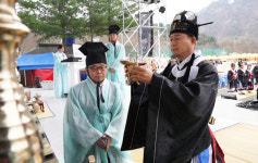 [포토뉴스] ‘600년 전통’ 홍천 팔봉산 당산제 개최