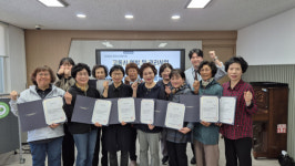 [포토뉴스]춘천효자종합사회복지관, 고독사 예방 위한 ‘이웃돌보미’ 발대식 진행