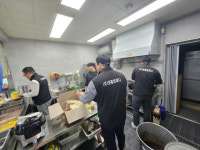 [포토뉴스](주)와룡컴퍼니, 춘천 도리샘단기보호소서 후원봉사