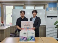[포토뉴스]한국산업인력공단 강원동부지사 한국어 교재 기증