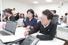 육동한 춘천시장, 민생회복 소비쿠폰 장려…전통시장 소비하고 복지시설 기부