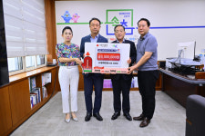 [포토뉴스]영재건설, 속초시장애인체육회 발전 성금 기탁