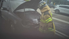 횡성 차량 화재…원주 승용차 터널 벽 들이받아