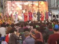 [포토뉴스]영월서부시장 상인회, 주말 야시장 개장식