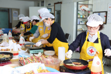 [포토뉴스]태백장애인종합복지관 행복 잇는 명절음식 나눔