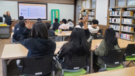 [포토뉴스]동해YWCA, 중학생 대상 전기통신금융사기 피해예방 소비자교육