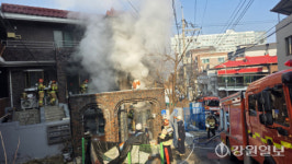 [포토뉴스]춘천 후평동 원룸건물서 화재로 1명 사망