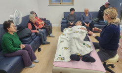 [포토뉴스]강원특별자치도 문화예술관광포럼, 체형 관리 봉사 실시