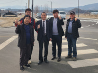 [포토뉴스] 춘천 신북 오동초교 앞 도로 공사 주민 협의