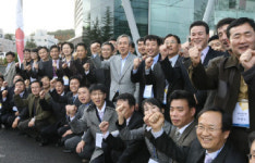 부드러움 꿈꾸는 철강… 포스코 개성 중시