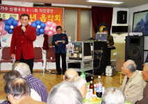 20년간 복지시설 찾아 자선공연…가수 신광우씨