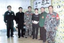 해병대전우회, 고 박영철 가족 위로 성금