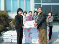 로타리클럽 선인장회, 라면 등 생필품 기탁