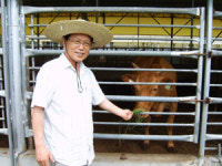 경주 농장 한곳서 보증씨수소 3마리 배출 경사