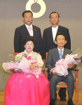 농협 시상 6월의 새농민에 이원·김재희씨 부부 선정