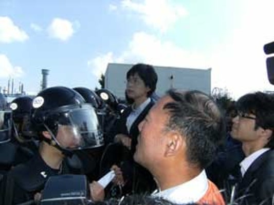 경찰, KEC 공장 병력투입 고민 | 포토뉴스