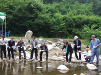 봉화 하천서 다슬기 키워 돈 벌자