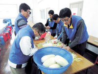 [이런일] 코레일 구미역 무료급식