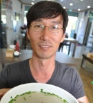 [맛 향토음식의 산업화] 대 이은 재첩잡이 어부 조영주 씨