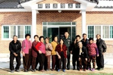 동네 사랑방 부지 기증한 류재성 거창군 예비군기동대장