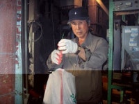 [시민기자의 눈] 10년째 면내 경로당에 손수 찧은 쌀 제공