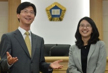 '무죄' 선고하는데 무덤덤할 땐 난처…체육복 외출 신분 알려지고 나선 불편
