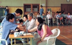 대구한의대 학생들 영천서 한방의료 봉사 구슬땀
