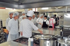 [이런일] 군위휴게소 주방 공개 행사