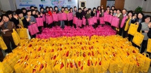 [포토뉴스] 노인돌보미 온기 보따리